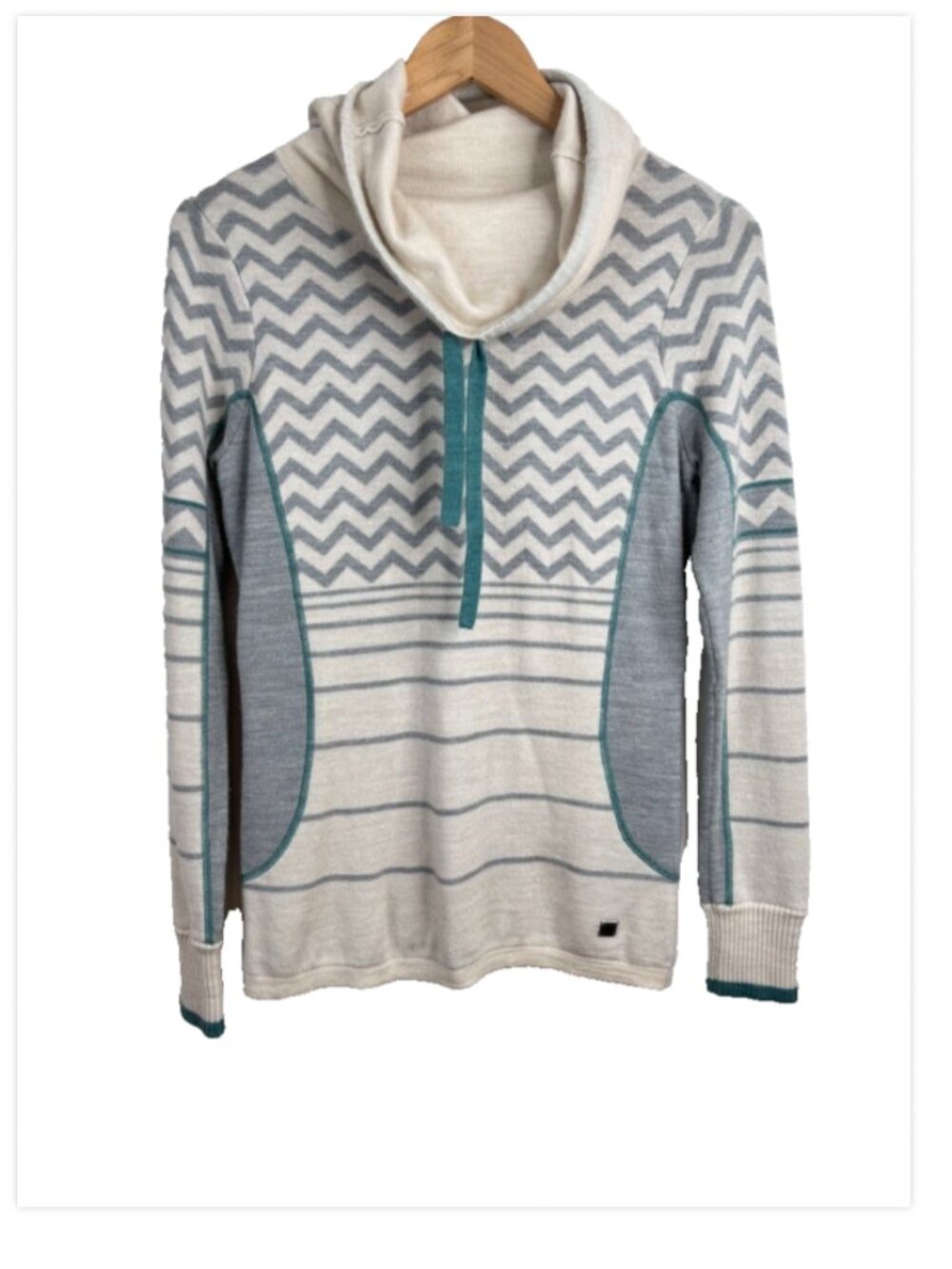 Smartwool Merino Wool Cowl Neck Stripe Sweater Long Sleeve XS Cream Grey Chevron